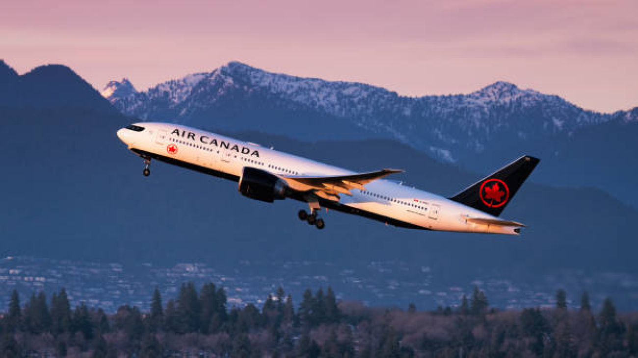 Air Canada Boeing 777 taking off from Vancouver International Airport during sunset.
Date: Feb 11, 2022